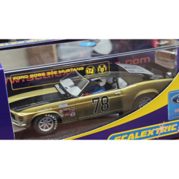 FORD MUSTANG No 7B